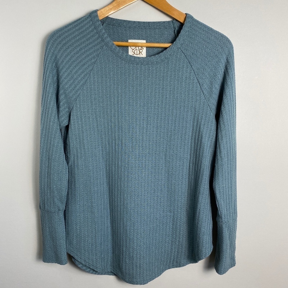 CHASER Women's Grayish-Green Thermal Waffle Knit Button Cuff LS Shirt Medium‎